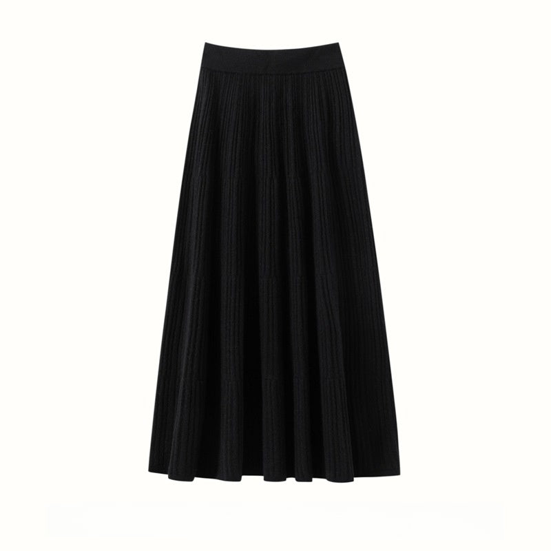Cashmere knit skirt