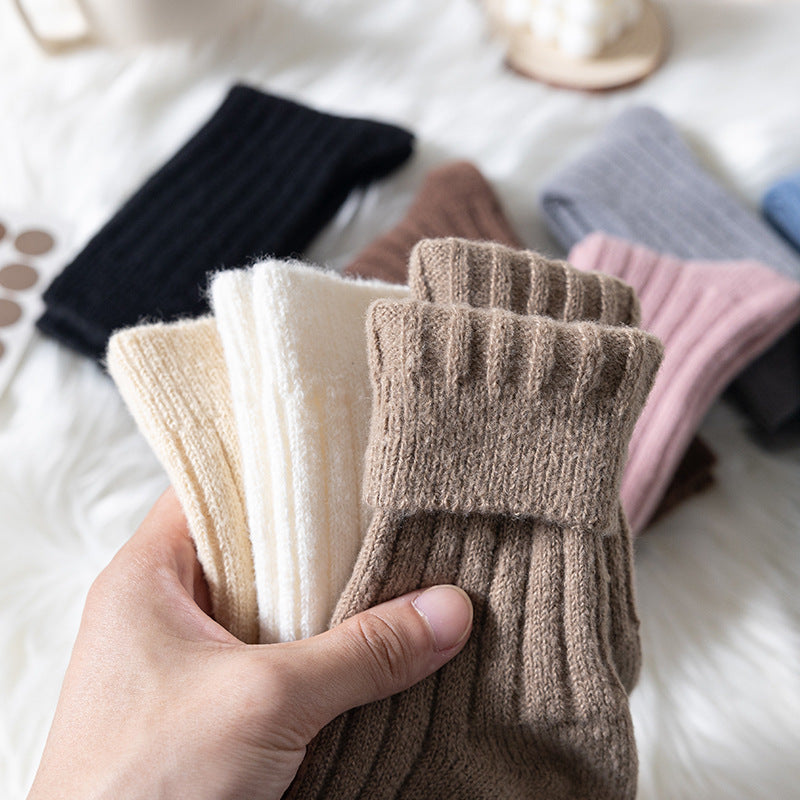 Gerippte Kindersocken aus Wollmix mit 13 % Wollanteil