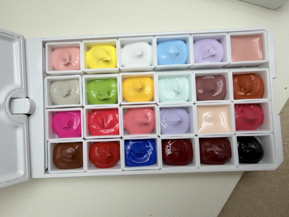 Rotating Flip Cover Gel Nail Polish