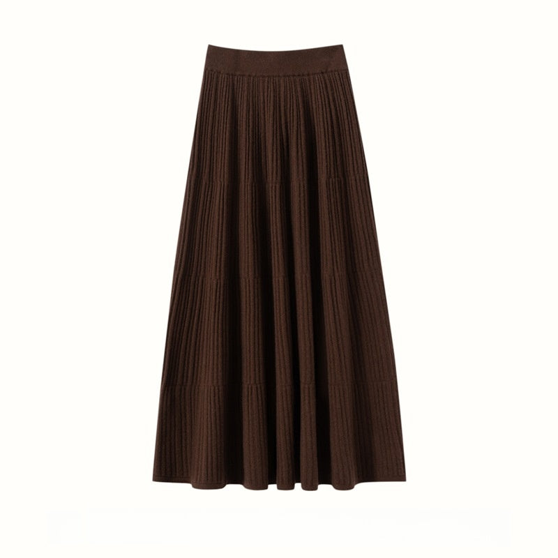 Cashmere knit skirt