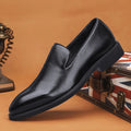 Sommerliche Leder-Slipper für Herren