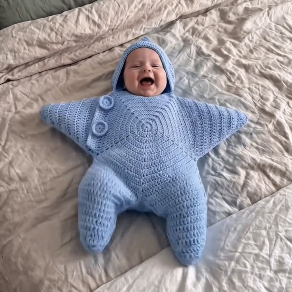 Handgehäkelter Baby-Schlafsack im Seestern-Design