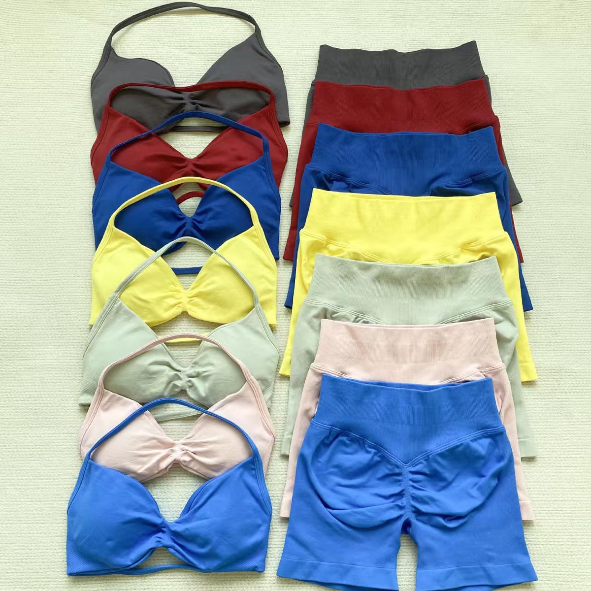 Mini-BH-Set im Halsketten-Stil