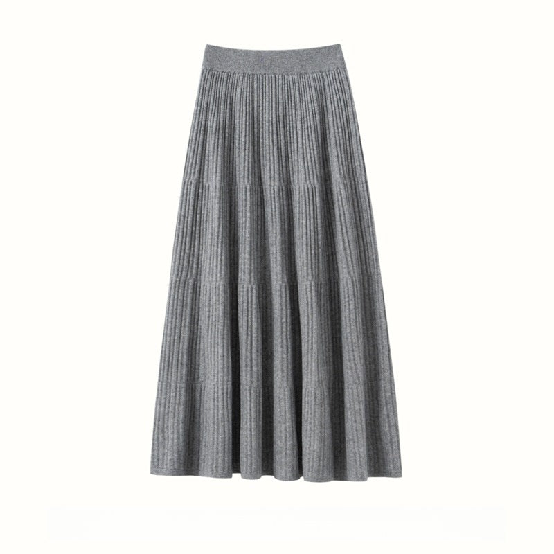 Cashmere knit skirt